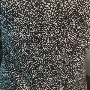 lululemon athletica Tops - NWOT LULULEMON High Neck Tank Sz 6 lululemon athletica Tops - NWOT LULULEMON High Neck Tank Sz 6